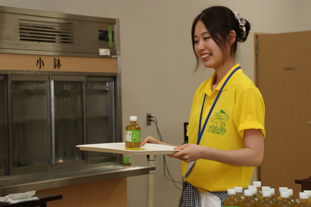 学食体験のようす